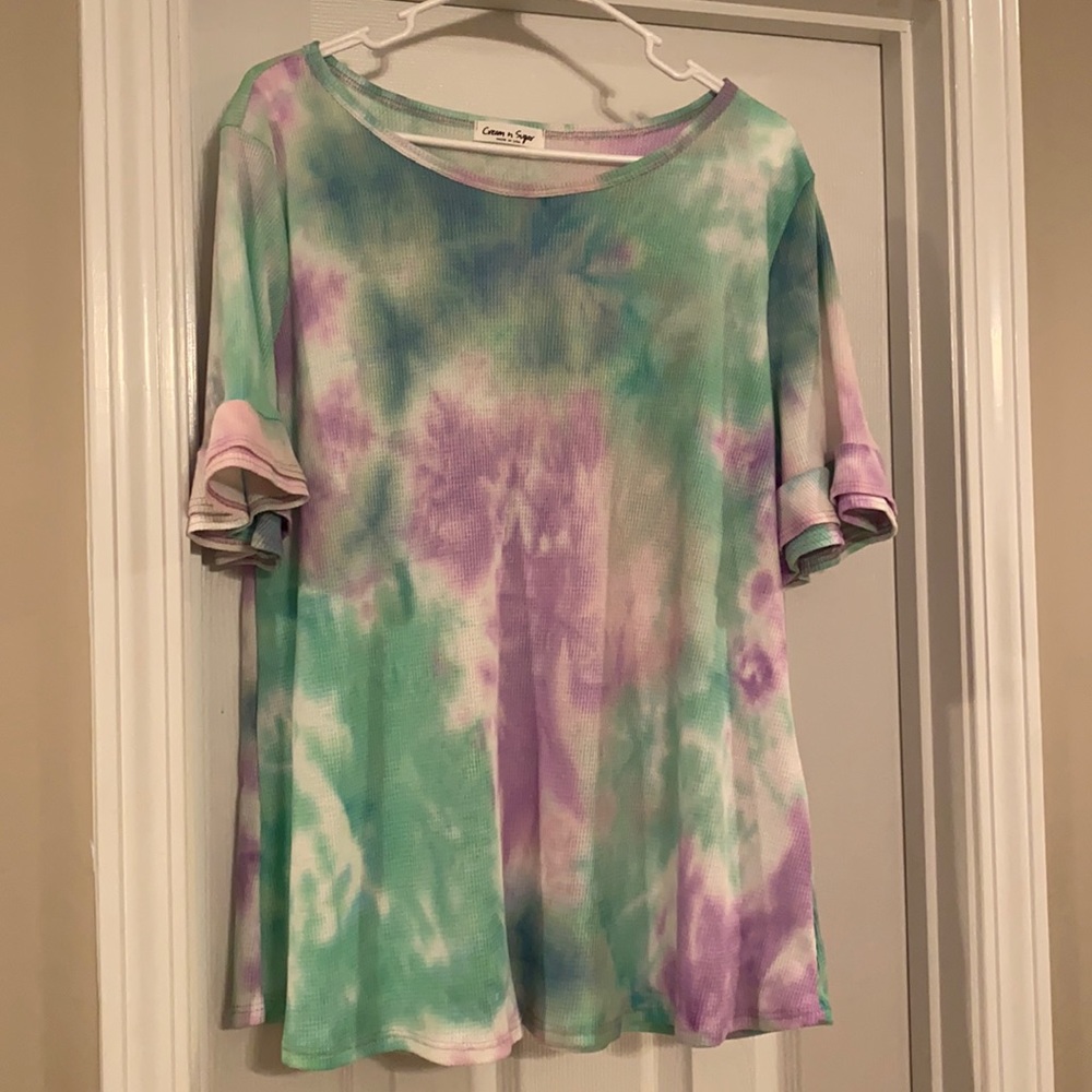 Women’s tie dye shirt